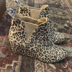 Toms Leopard Print Heeled Boots